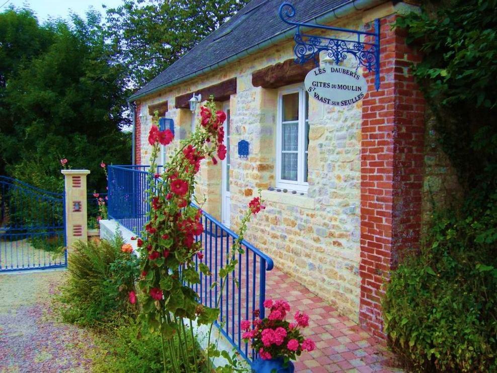 Gite Le Moulin Saint-Vaast-sur-Seulles Luaran gambar